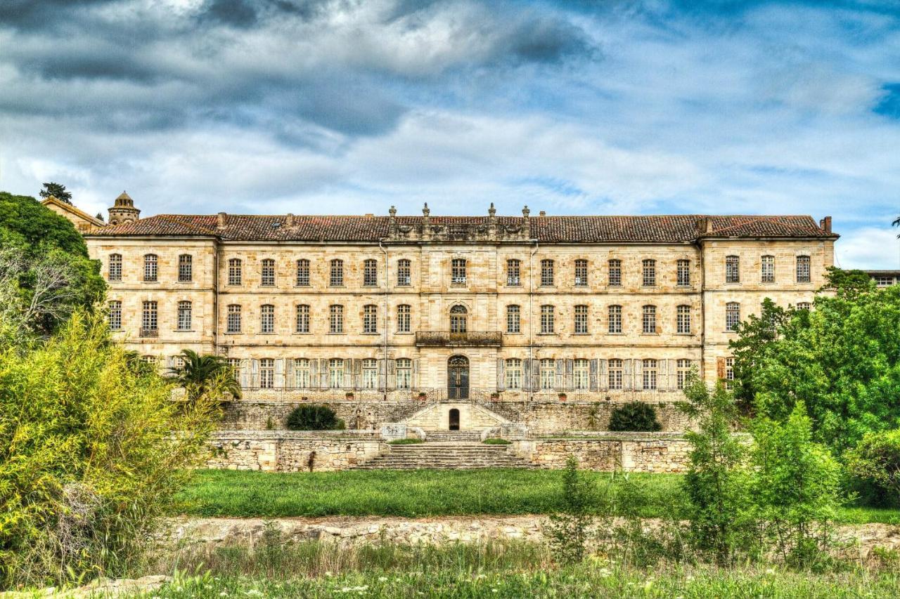 "Evasion"-Meuble De Tourisme 3 Etoiles -Residence "Les Logis De Beziers"-Garage Optionnel-Coeur De Ville-Plages A 16Km ! Luaran gambar